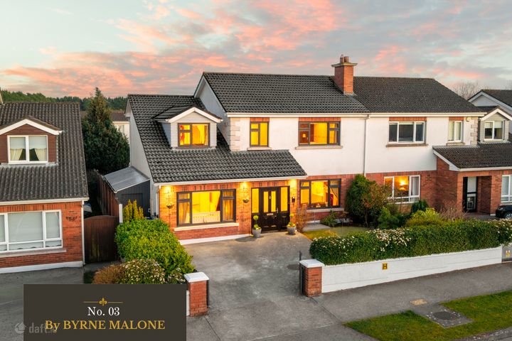 3 The Hall, Curragh Grange, Newbridge, Co. Kildare, W12K751