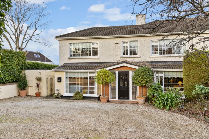 14 Highland Lawn, The Park, Cabinteely, Dublin 18, Dublin
