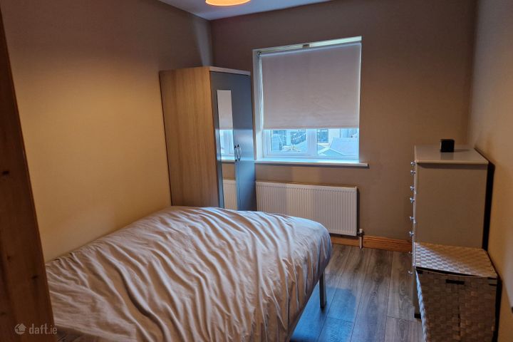 27 meadow ave, Hollyhill, Co. Cork