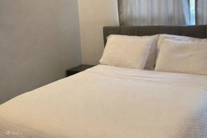 Inishannon Road, Kinsale, Co. Cork