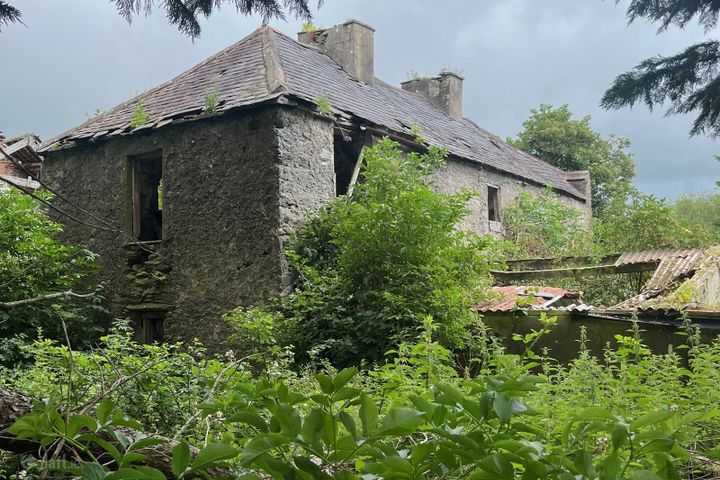 Glebe house ruins & Pig Farm Anglont, Killorglin, Co. Kerry