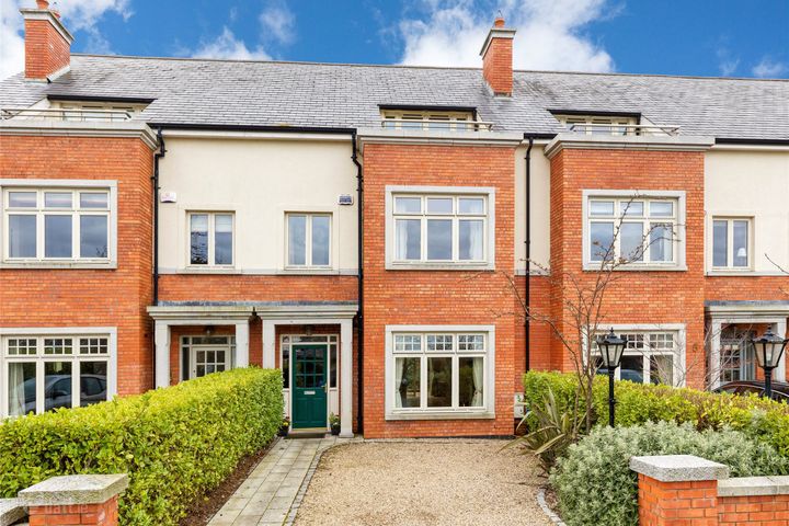 4 Farmleigh View, Whites Rd, Castleknock Dublin 15, Dublin 15, Dublin
