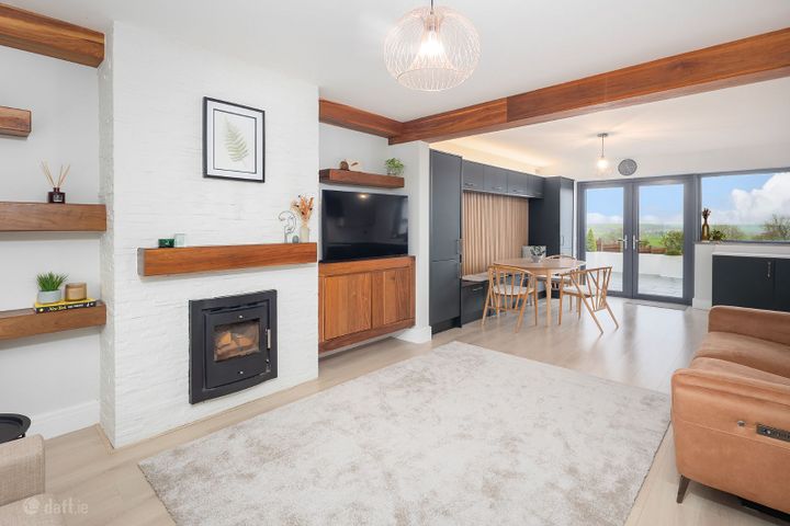 32 Woodview Lawn, Saleen, Midleton, Co. Cork