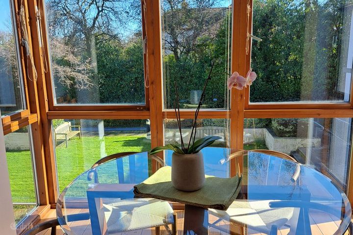  Newpark, Newtownpark Avenue, Foxrock, Dublin 18