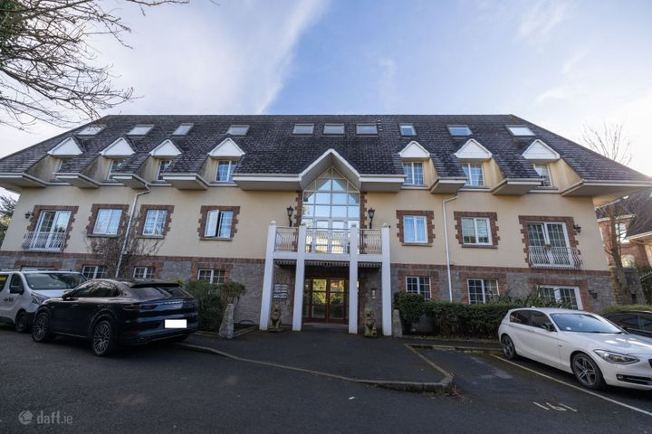 Apartment 5, The Sacra, Tassagard Greens, Garters Lane, Citywest, Co. Dublin, D24EH77