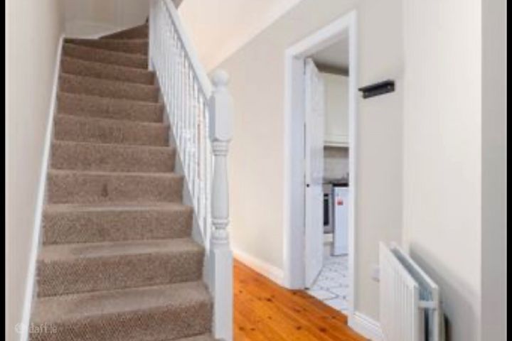 Killester Travel, 165_169 Howth Road, Dublin 3, Clontarf, Dublin 3