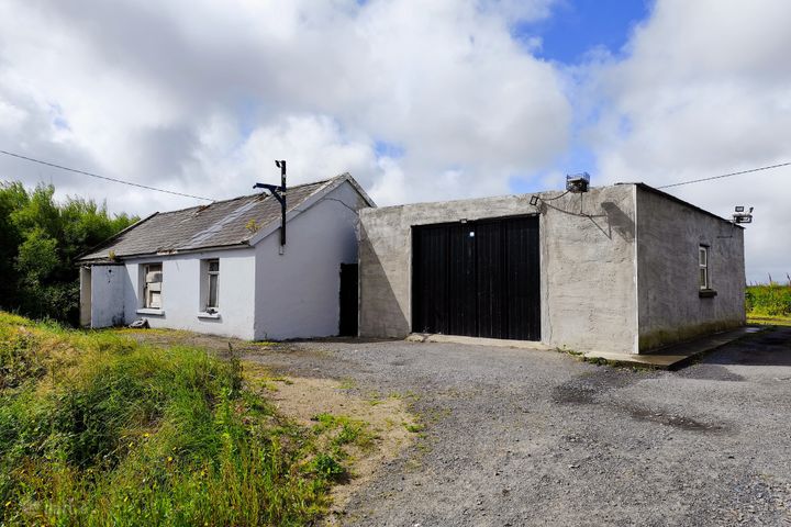 Newtown, Doonbeg, Co. Clare, V15V562