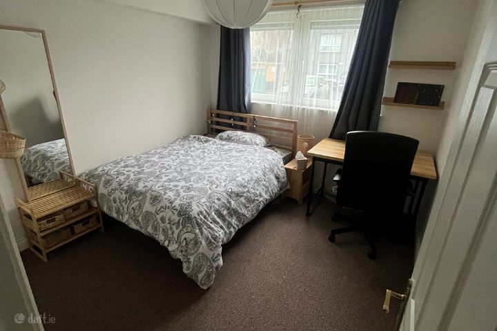 Santry, Ballymun, Dublin 9