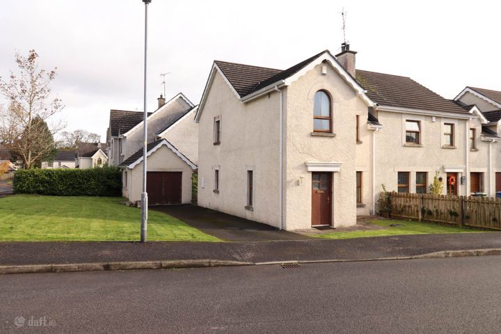 100 The Commons, Bellanaleck, Enniskillen, Co. Fermanagh