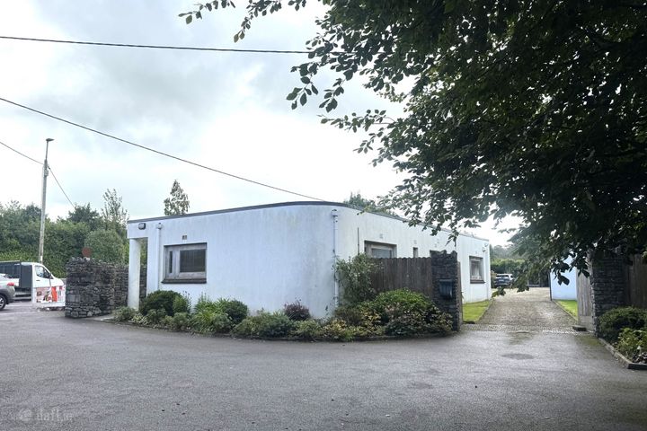 Farranfore Village, Farranfore, Co. Kerry