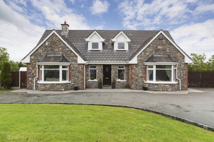 Pakenhamhall Rd, Castlepollard, Westmeath, Westmeath