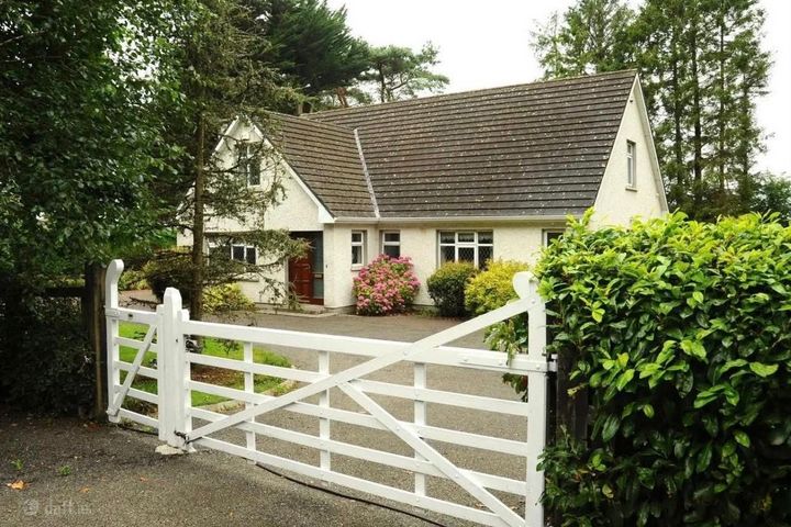 Roosky New, Roosky, Rooskey, Co. Roscommon, N41VF53