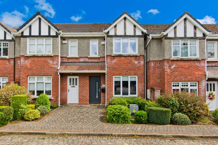10 Castle Grove, Kilgobbin Wood, Sandyford, Dublin 18, D18F785
