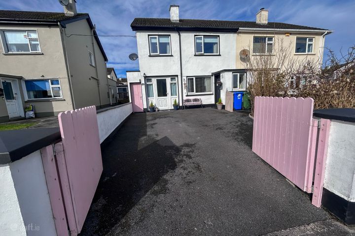 77 Clonmore Heights, Mullingar, Mullingar, Co. Westmeath, N91X0F5