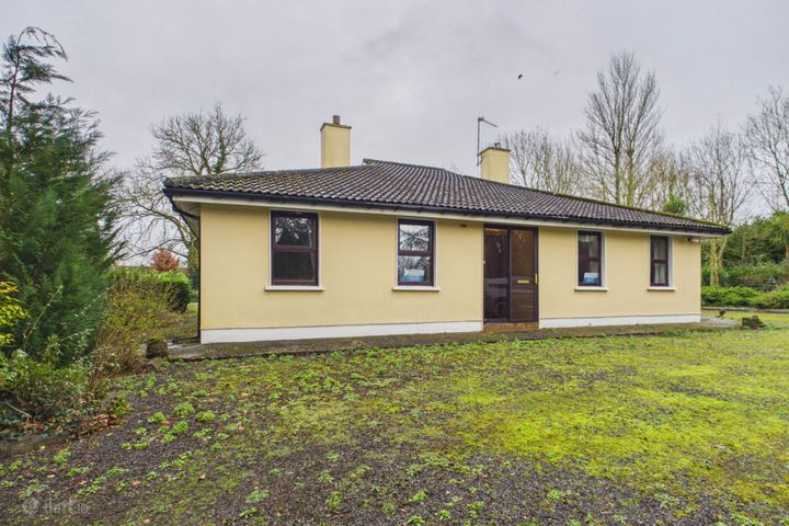 Wrights Cross Villa, Athy, Co. Kildare, R14P520