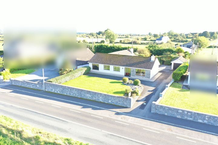 Knock Road, Ballyhaunis, Ballyhaunis, Co. Mayo, F35TW83