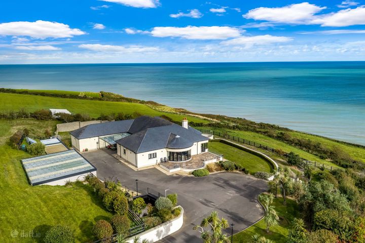Ballinamona, On Approx. 7 Hectares (17 Acres), Kilmuckridge, County Wexford, Y25A266