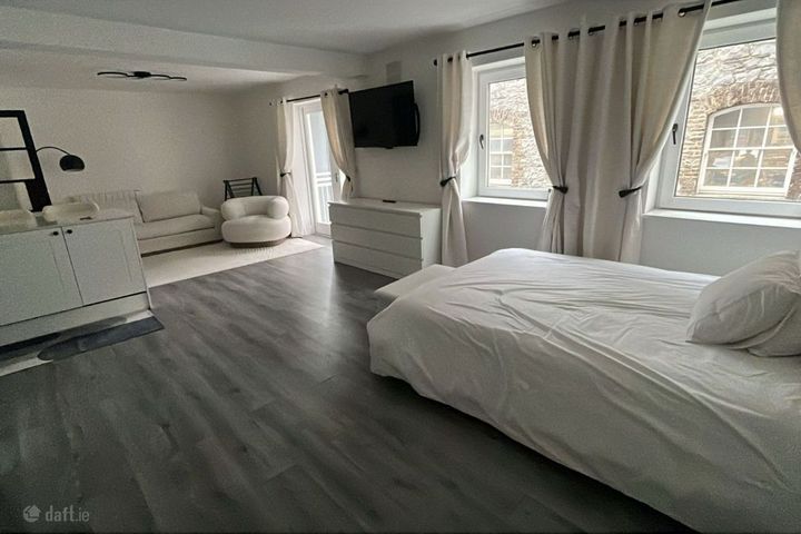 Capel Street, Smithfield, Dublin 1