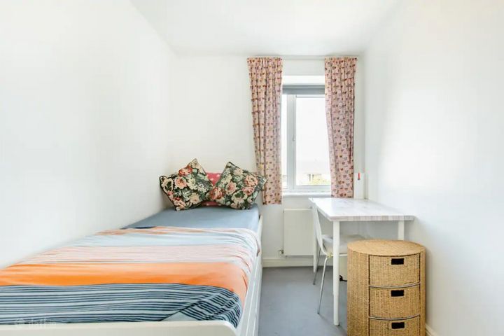 Apartment 80, Sandyford View, Blackglen Road, Dubl, Ballinteer, Dublin 18