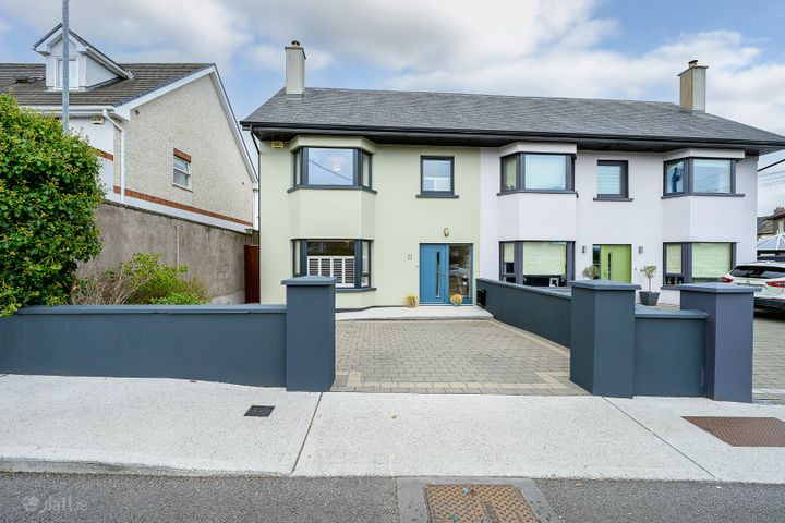 2 Rosewell, Ballinlough Road, Cork, T12WY9T
