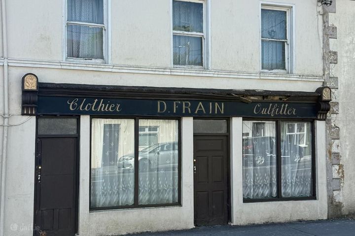 Pound Street, Ballaghaderreen, Co. Roscommon, F45RK11