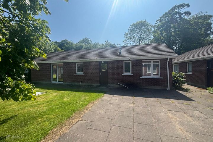 3 The Village, Eastham Road, Bettystown, Co. Meath, A92R7X4