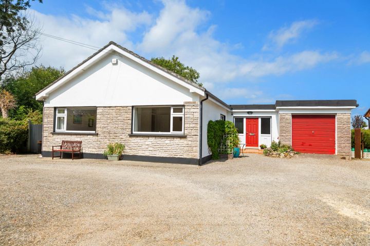 Courtown Road, Gorey, Co. Wexford, Y25AC65