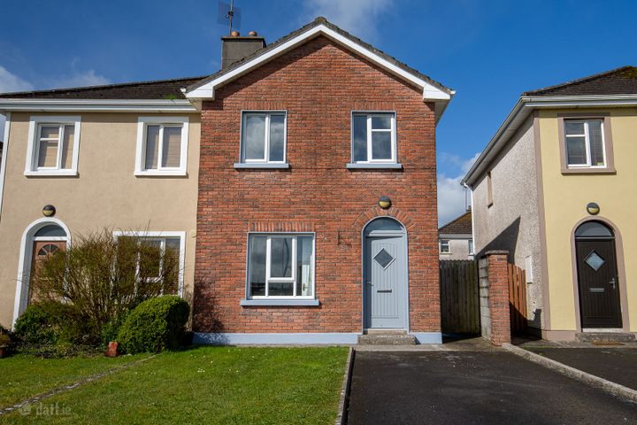 52 Cluain Rí, Athenry, Athenry, Co. Galway, H65EY03