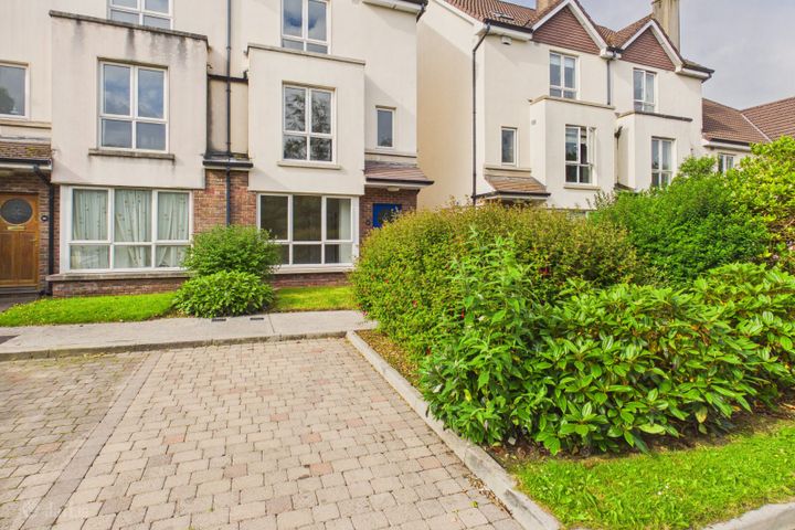67 Rosan Glas, Rahoon, Galway, H91K77W