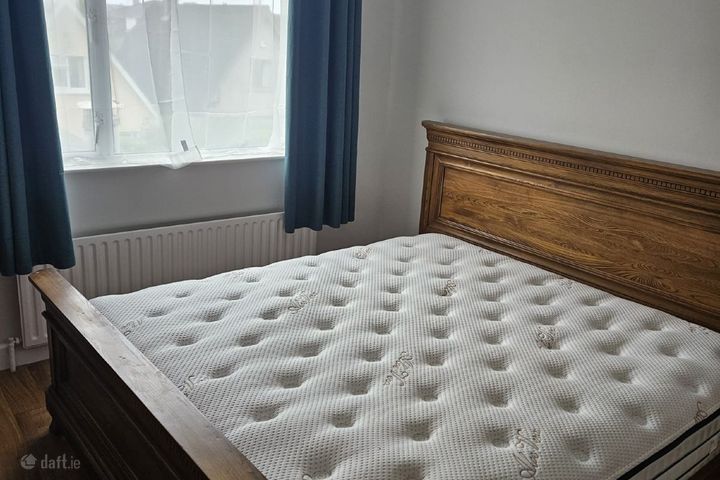 72 Castlelawn Heights, Headford Road, Galway, Terryland, Co. Galway