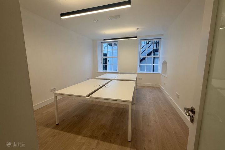 Baggot Street Lower, Dublin 2