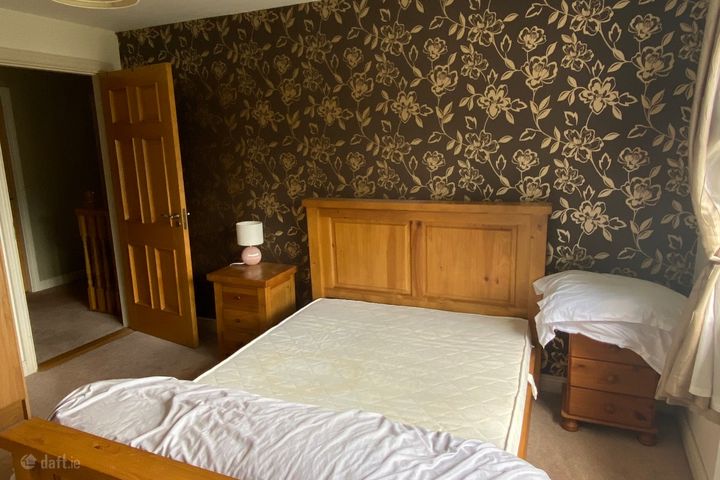 7 The Drive, Graigavern Lodge, Ballybrittas, Portl, Jamestown, Co. Laois