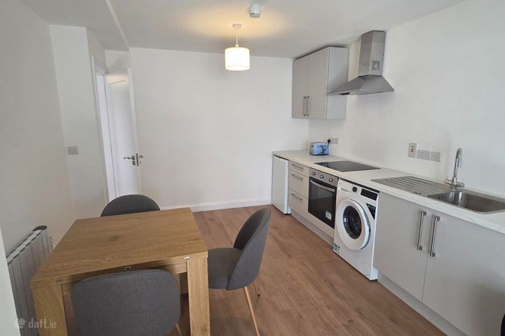 Apartment 6, Rere Of 5 Watergate Street, Metges Lane, Navan, Co. Meath