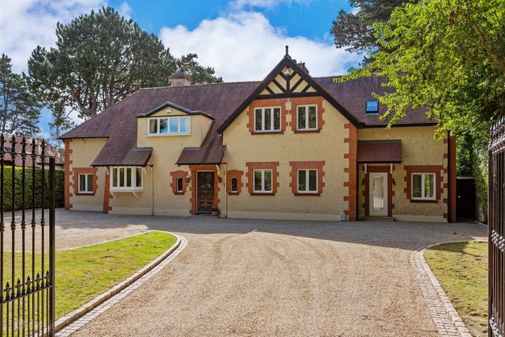 Abbotsford, Brighton Rd, Foxrock Dublin 18, Dublin 18, Dublin