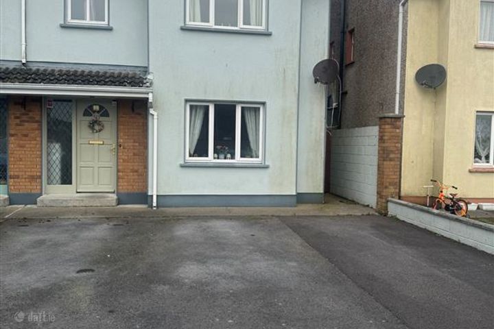 50 Jairdin Drive, Dublin Road, Loughrea, Galway, H62F254
