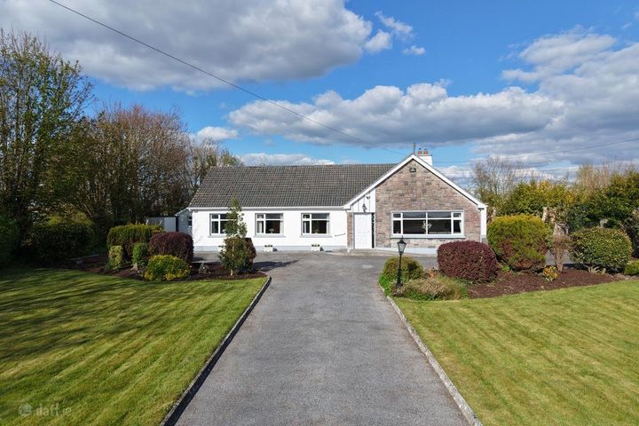 Tonroe, Ardrahan, Co. Galway, H91N73V