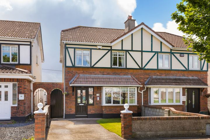 25 Greenwood Drive, Ayrfield, Dublin 13, D13N4A6