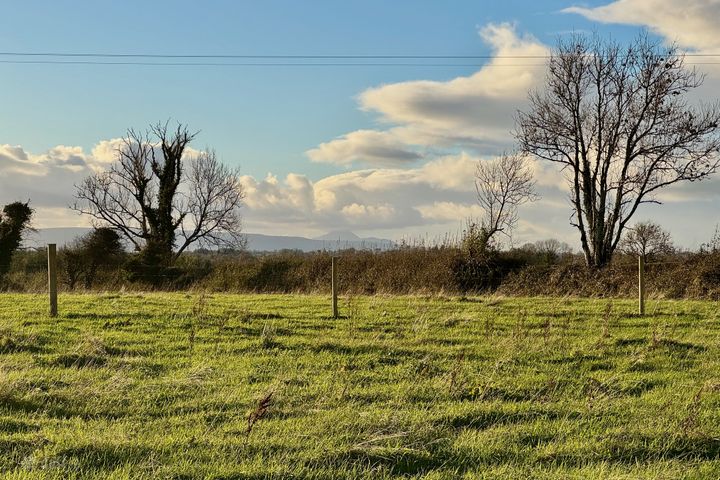 Carrowmore, Taugheen, Claremorris, Co. Mayo