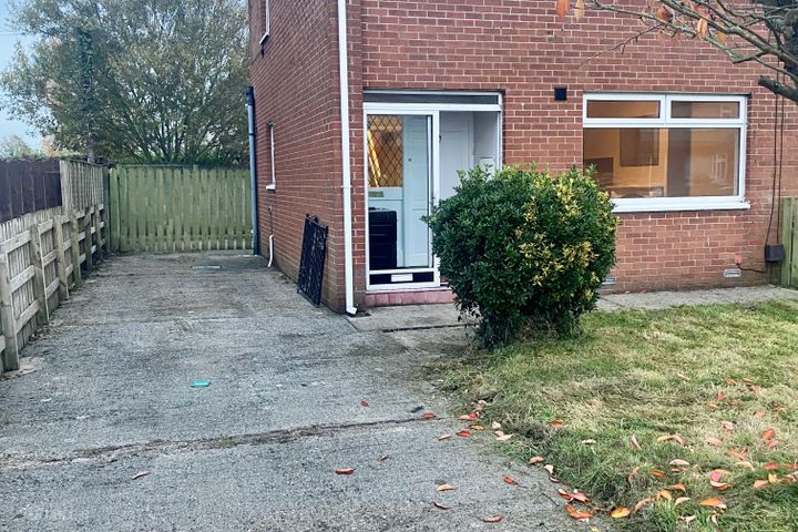 205 Glenwood, Dundalk, Co. Louth