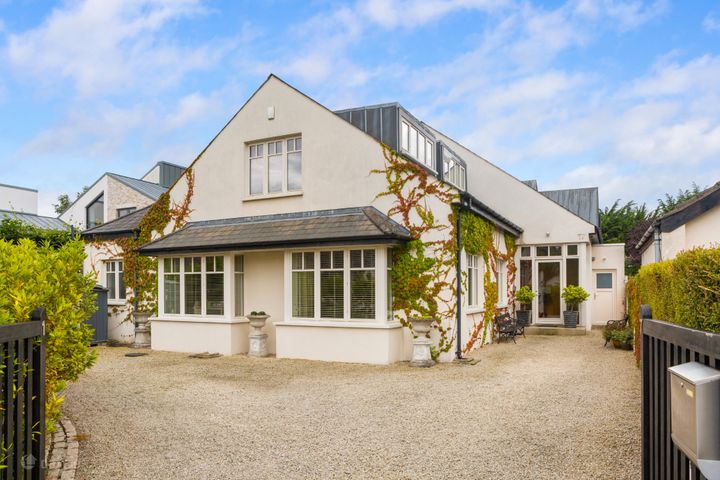 17 Flemingstown Park, Churchtown, Dublin 14, D14YF10