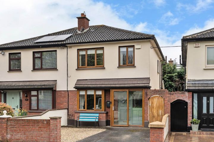 19 Woodview Park, Castleknock, Dublin, D15WV4D