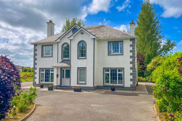 Dublin Road, Breanra, Dunmore, Co. Galway, H54XT99