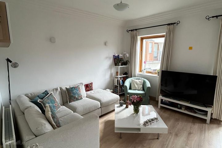 88 Spencer House, Custom House Square, Mayor Stree, IFSC, Dublin 1