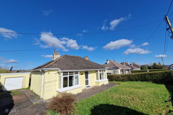 Bella Vista, Kilmoney Road Lower, Carrigaline, Co. Cork, P43Y622