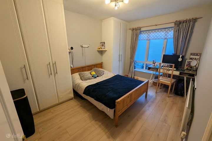 Liffey Valley Park, Lucan, Co. Dublin