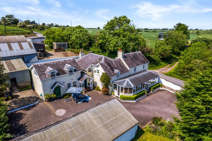 The Old House, Ballydaniel More, Ballymore, Cobh, Co. Cork, P24N635