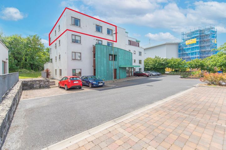 13 Sailin, Wellpark, Galway, H91H7N0