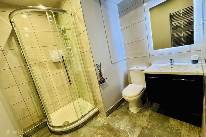 Modernised and Upgraded Apartment on LUAS Line & Bus Stop, Arbour Hill, Dublin 7