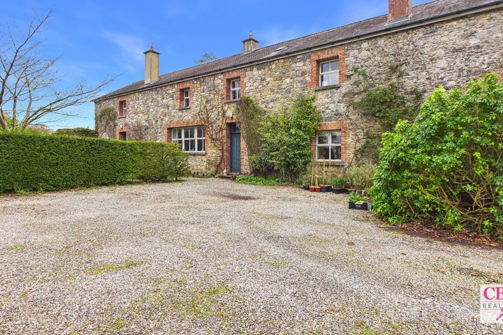Fruitlawn, Abbeyleix, Old Town, Co. Laois, R32W5W7