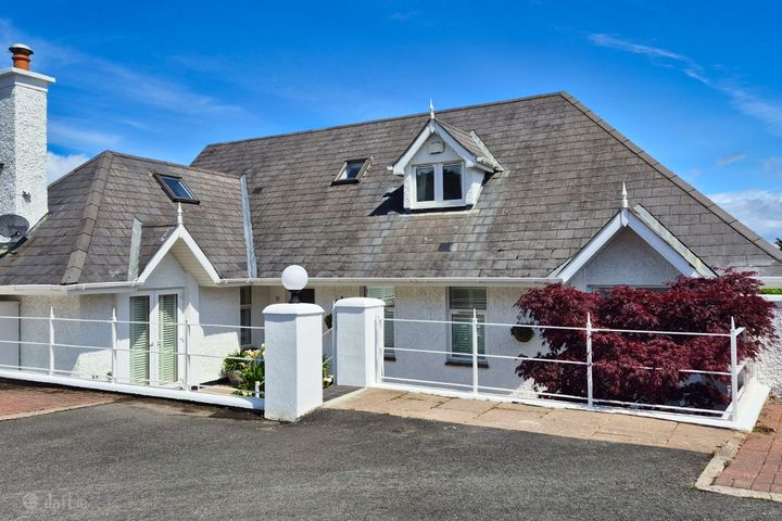 20 Woodside, Windgate Rd, Howth, Dublin 13, D13CF83